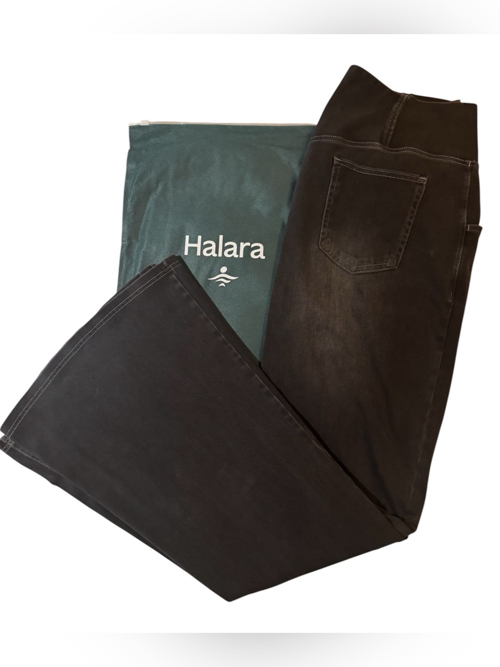 Halara Flex™ High Waisted Crossover Pocket Washed Blk Casual Flare Jeans, size L - Picture 6 of 12